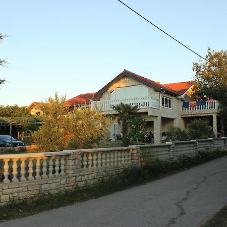 Ocean View Apartments Bilice Ngoại thất bức ảnh