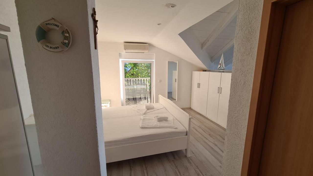 Ocean View Apartments Bilice Ngoại thất bức ảnh