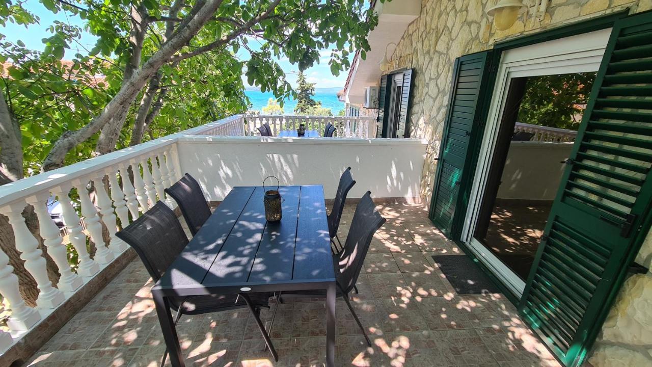 Ocean View Apartments Bilice Ngoại thất bức ảnh