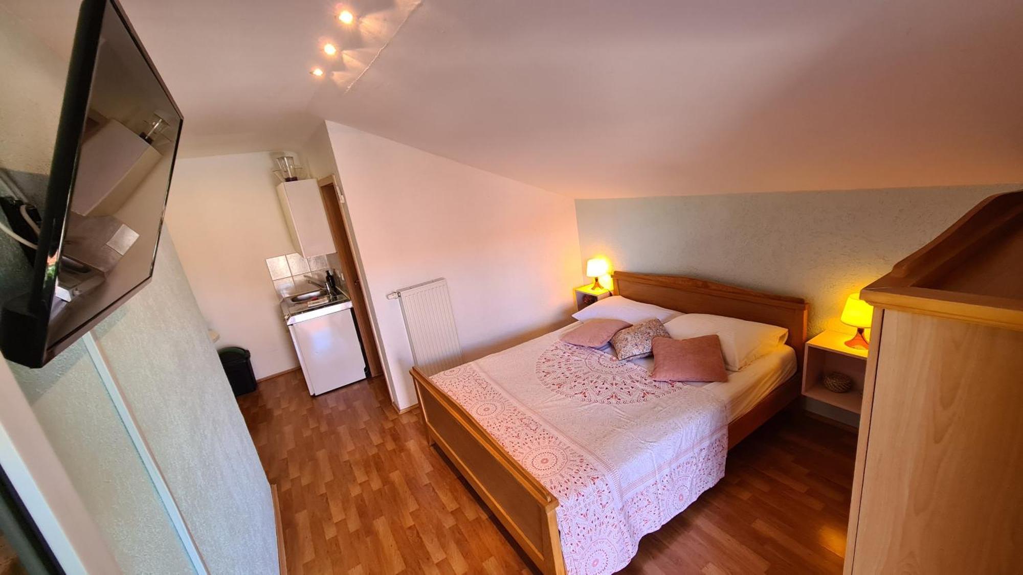 Ocean View Apartments Bilice Ngoại thất bức ảnh
